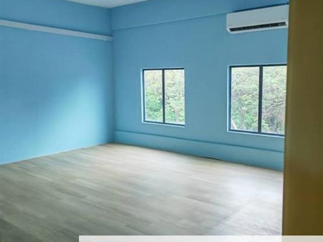 Shop for rent in Kajang, Langat