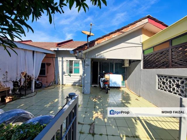 House for sale in Kajang, Langat