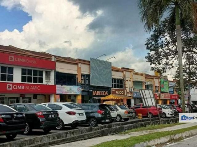 Shop for rent in Kajang, Langat