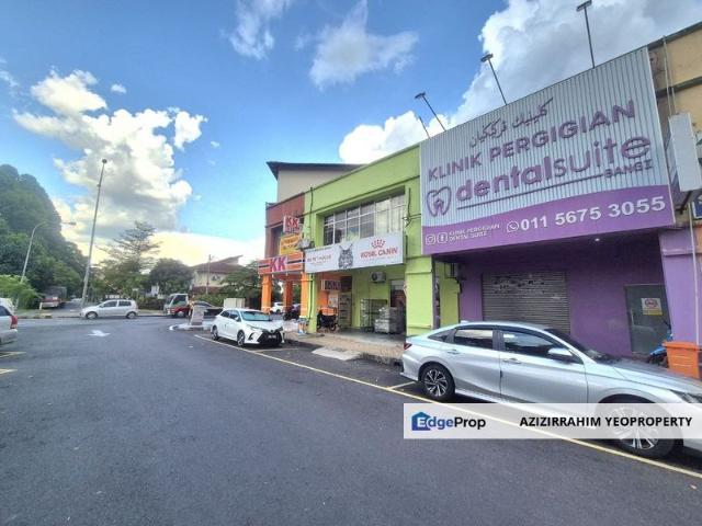 Shop for sale in Kajang, Langat