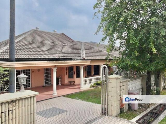 House for sale in Petaling, Damansara Damai