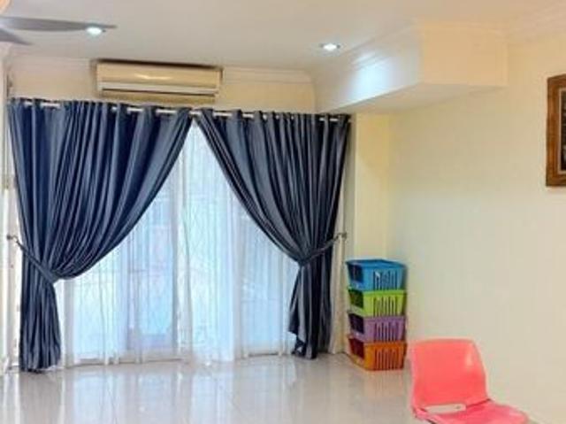 House for rent in Petaling, Alam Impian