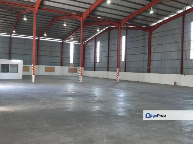 Warehouse for rent in Petaling Jaya, Petaling