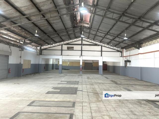 Warehouse for rent in Petaling, Damansara Damai