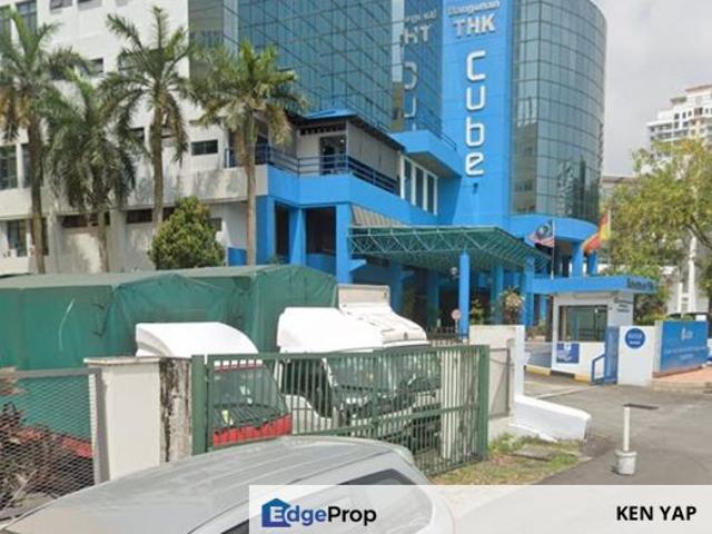 Warehouse for rent in Seksyen 51A, Petaling Jaya