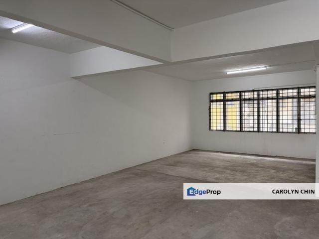 Shop for rent in Seksyen 51A, Petaling Jaya