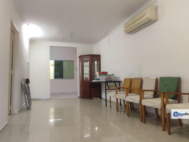 House for sale in Petaling, Damansara Damai