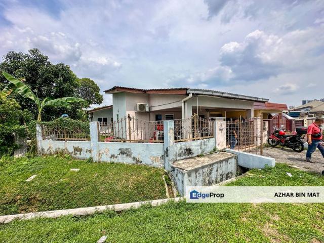 House for sale in Petaling, Damansara Damai