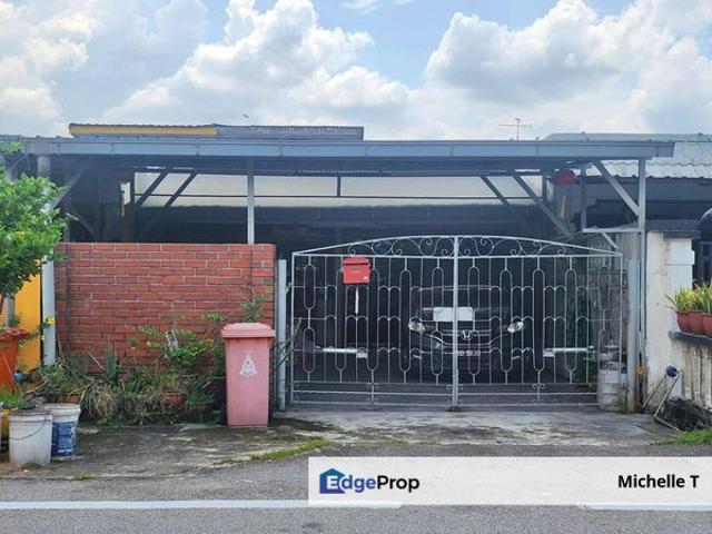 House for sale in Petaling, Damansara Damai