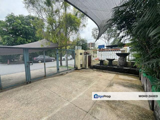 House for sale in Petaling, Damansara Damai