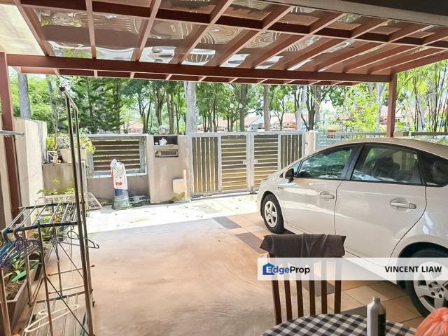House for sale in Petaling, Damansara Damai