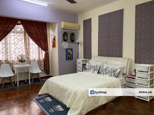 House for sale in Petaling, Damansara Damai