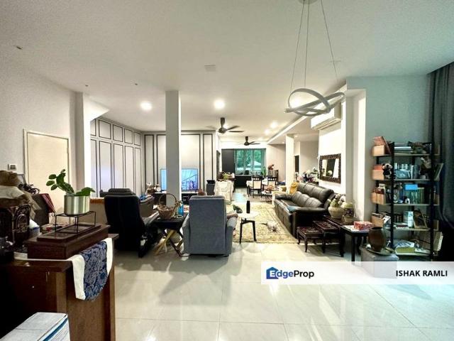 House for sale in Petaling, Damansara Damai