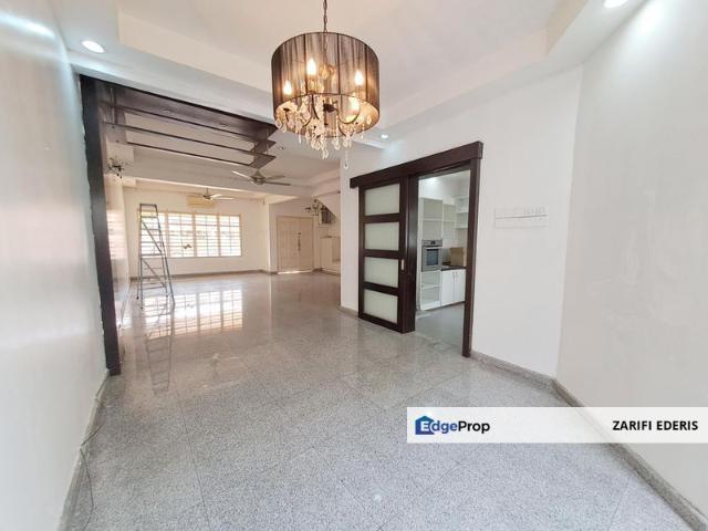 House for sale in Petaling, Damansara Damai