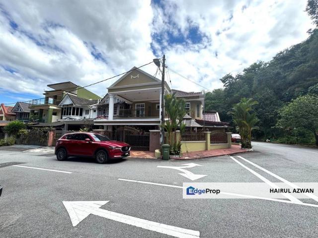 House for sale in Country Heights Damansara, Kuala Lumpur