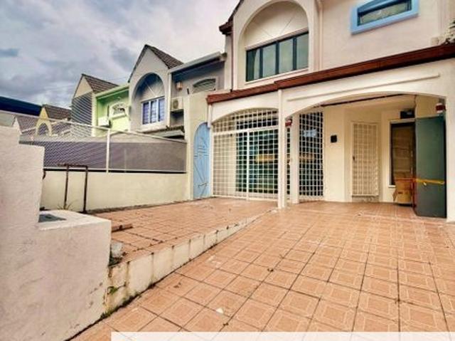 House for sale in Country Heights Damansara, Kuala Lumpur