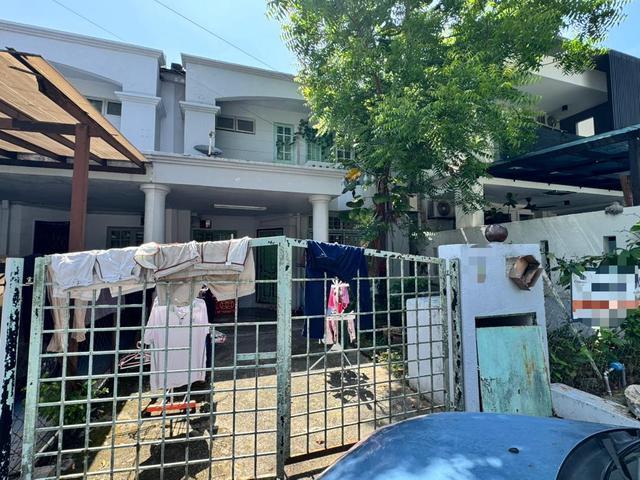 Terraced House for sale in Country Heights Damansara, Kuala Lumpur