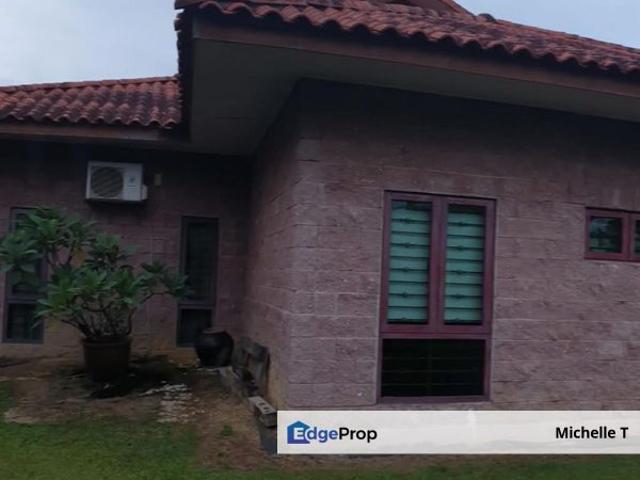 House for sale in Petaling, Damansara Damai