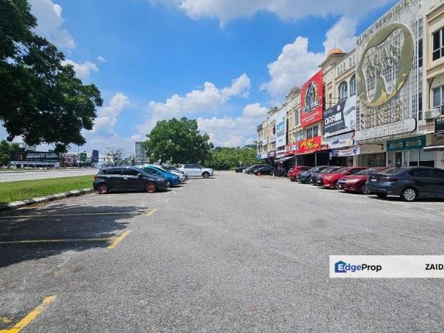 Shop for rent in Kajang, Langat
