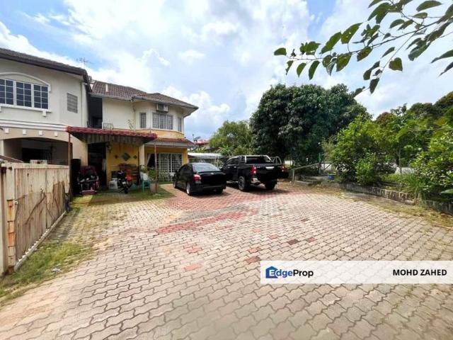 House for sale in Petaling, Damansara Damai