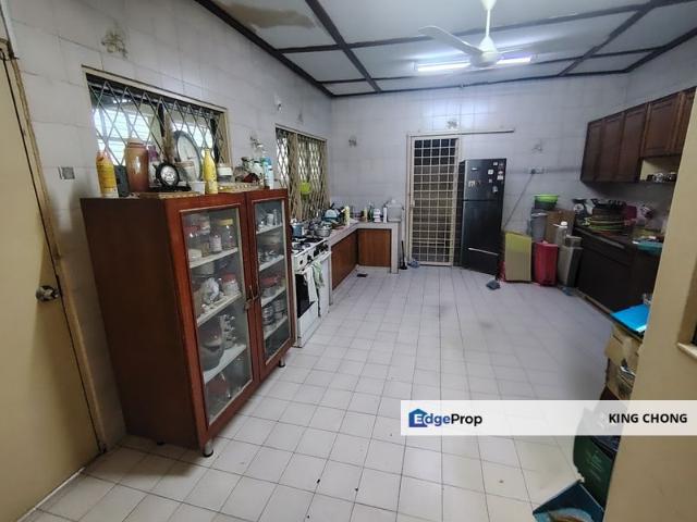 House for sale in Petaling, Damansara Damai
