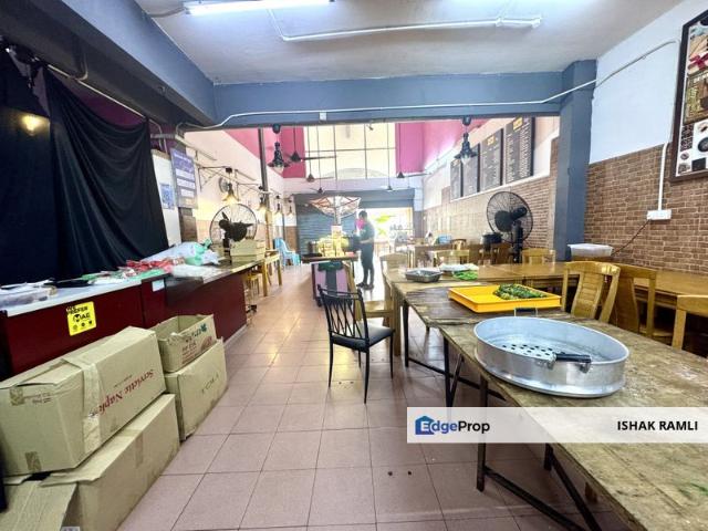 Shop for rent in Petaling, Alam Impian