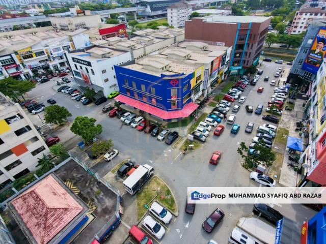Shop for rent in Petaling, Alam Impian