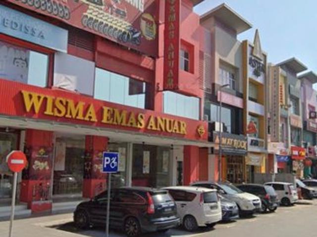 Shop for rent in Petaling, Alam Impian