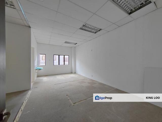 Shop for rent in Petaling, Alam Impian
