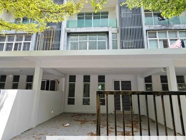 House for rent in Kajang, Langat
