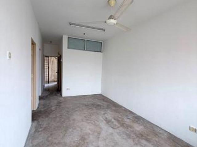 Flat for sale in Petaling, Alam Impian
