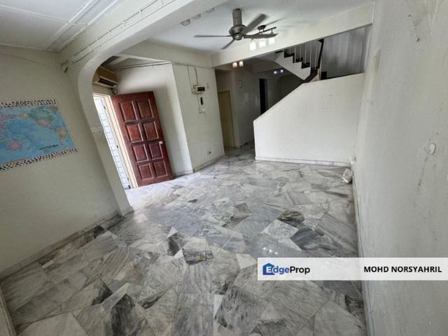 House for sale in Petaling, Damansara Damai