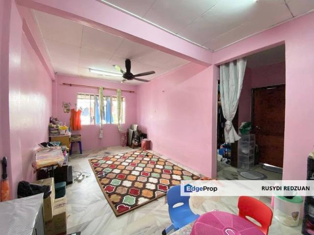 Flat for sale in Petaling, Alam Impian