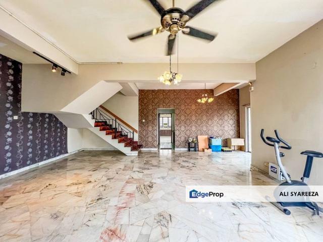 House for sale in Petaling, Alam Impian