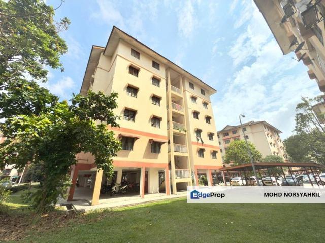 Flat for sale in Petaling, Alam Impian