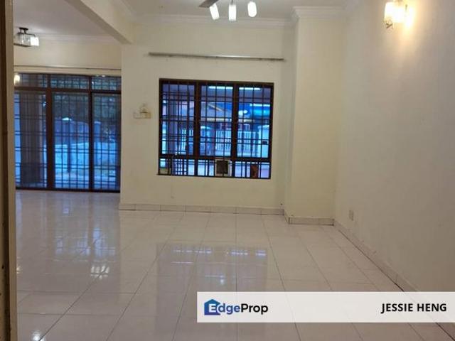 House for rent in Petaling, Alam Impian
