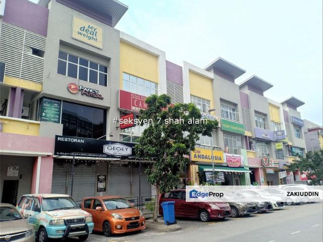 Shop for sale in Petaling, Alam Impian