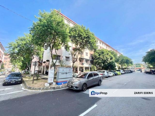 Flat for sale in Petaling, Alam Impian