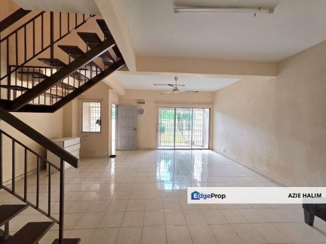 House for sale in Kajang, Langat