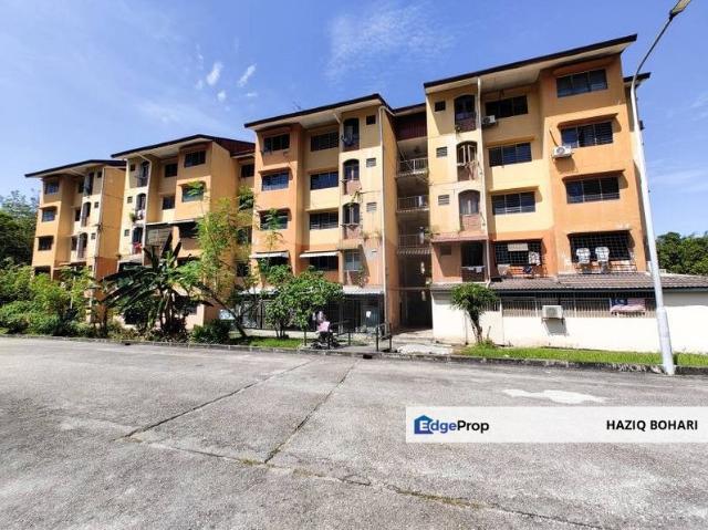Flat for sale in Petaling, Alam Impian
