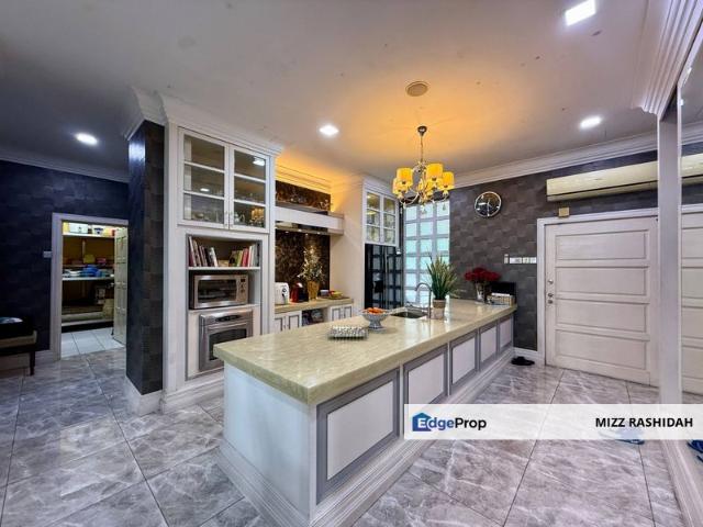 House for sale in Petaling, Damansara Damai
