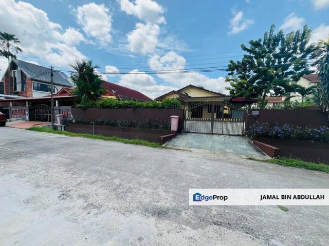 House for sale in Petaling, Damansara Damai