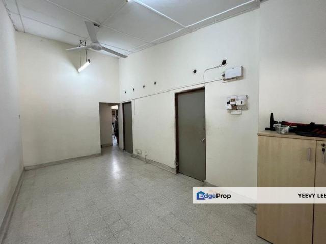 House for sale in Petaling, Damansara Damai