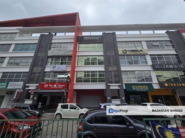 Shop for sale in Kajang, Langat