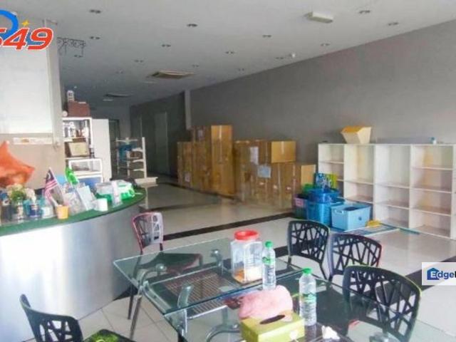 Shop for rent in Kajang, Langat