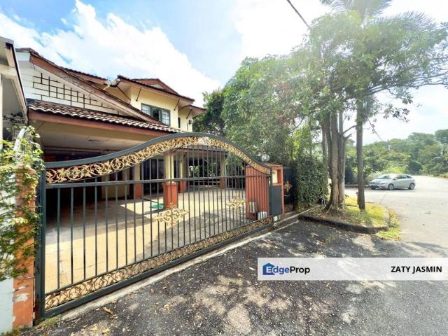 House for sale in Petaling, Damansara Damai