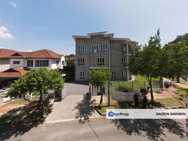 House for sale in Petaling, Damansara Damai
