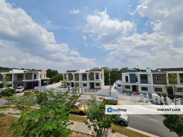 House for sale in Petaling, Damansara Damai