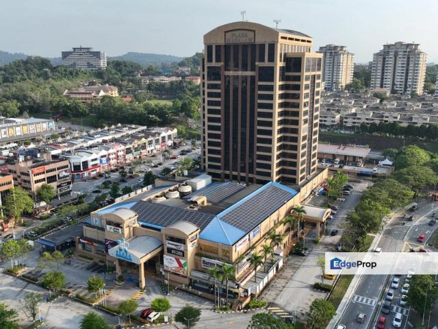 Shop for rent in Petaling Jaya, Petaling