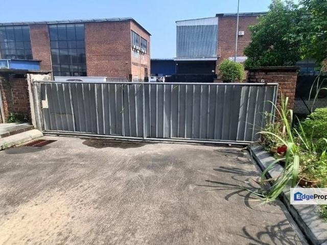 Warehouse for sale in Petaling, Alam Impian